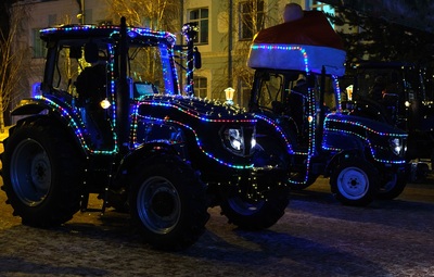 Tractorparade Kortemark Schittert - vrijdagavond 18 december